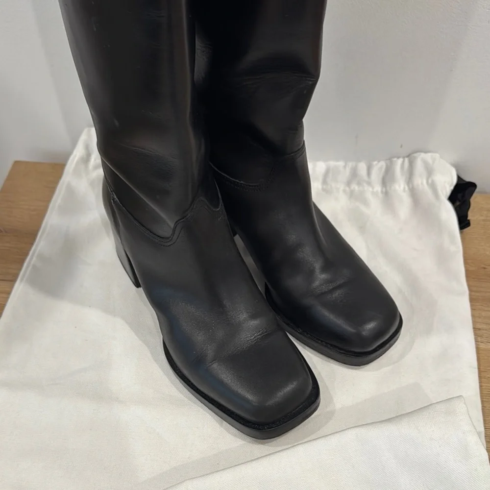 Labucq Black Heeled Boots Timeless Design - Picture 6 of 6